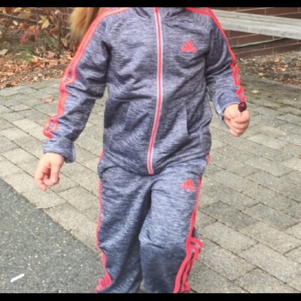 Set girl Adidas 2 pieces size 5
